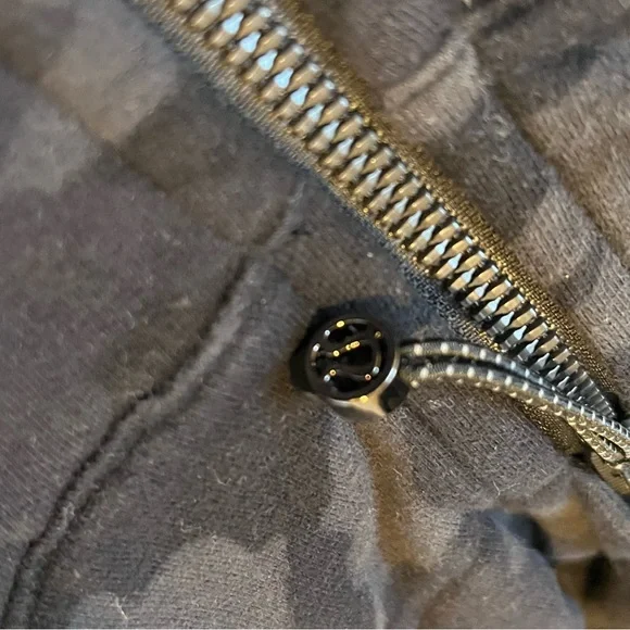 Lulu Scuba Full-Zip Hoodie (4) - Picture 5 of 7